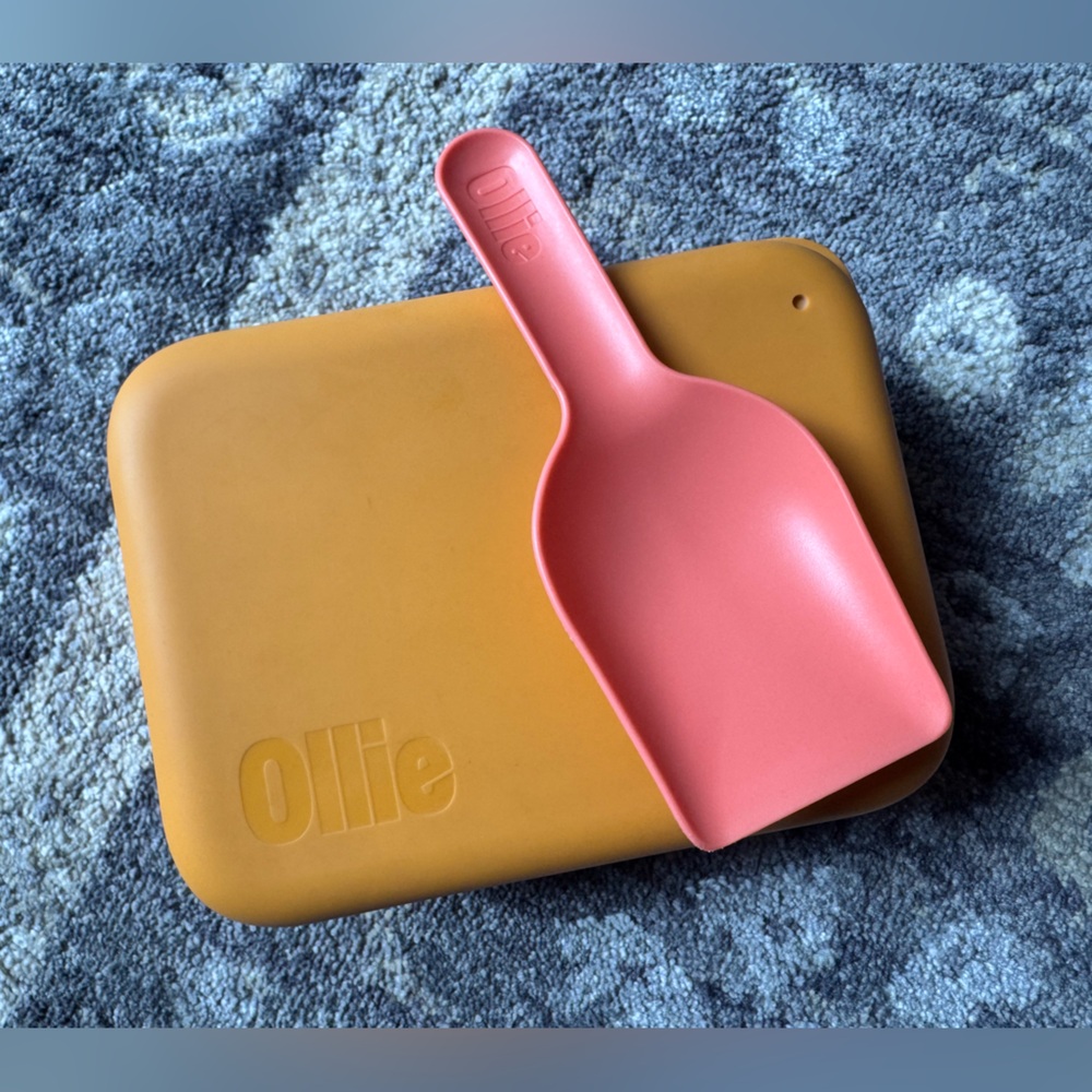 Ollie Orange and Pink Pet Food Scoop and Puptainer Food Storage